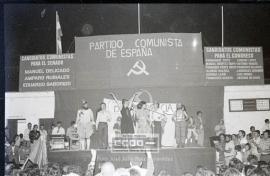 Mitin del PCE de los candidatos comunistas al senado y al congreso en piscinas Sevilla – 16