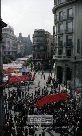 Manifestación 1o de Mayo de 1980 en Sevilla