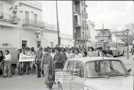 Manifestación contra el paro en el barrio del Cerro del Águila – 16