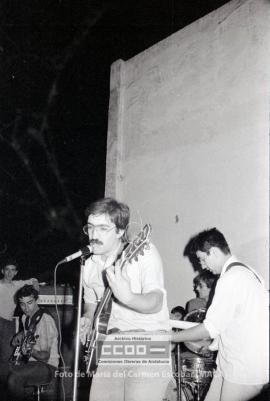 Concierto de la banda Caótica