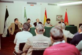Reunión y mesa redonda con el primer alcalde comunista italiano