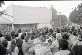 Encierro y manifestación de maestros parados en el polígono Sur de Sevilla – 09
