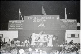 Mitin del PCE de los candidatos comunistas al senado y al congreso en piscinas Sevilla – 11