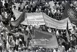 Manifestación 1o de Mayo de 1979 en Sevilla