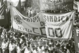 Manifestación 1o de Mayo de 1979 en Sevilla