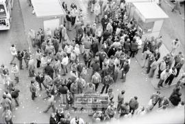 Concentración y manifestación de trabajadores del Ministerio de Defensa (personal laboral no func...