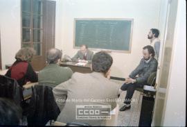 Ponencia de Nicolás Sartorius en la escuela de formación sidical, en la sede de Morería y fotos d...