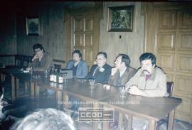 Rueda de prensa del PCA, con participación de Santiago Carrillo y Antonio Gutiérrez (Guti) a favo...