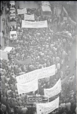 Concentración y manifestación de trabajadores del Ministerio de Defensa (personal laboral no func...