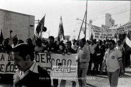 Manifestación del 1º de Mayo de 1979 en camas