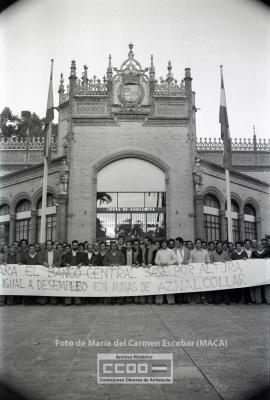Huelga en las minas de Aználcollar