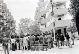 Concretración de vecinos en una barriada – Foto 10