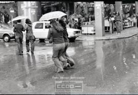 Día de lluvia en las calles de Sevilla - Foto 06