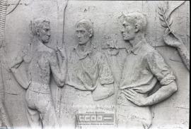 Escultura Trabajadores del Puerto – Foto 19