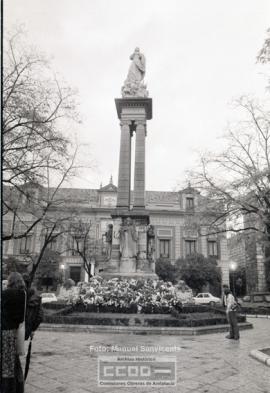 Columnas de la Alameda de Hércules– Foto 1