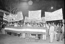 Manifestación por &quot;una escuela popular&quot; – Foto 6
