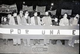 Manifestación por &quot;una escuela popular&quot; – Foto 8