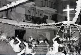 Cruz de mayo en calle Bailen – Foto 64