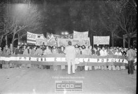Manifestación por &quot;una escuela popular&quot; – Foto 1
