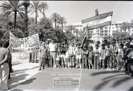 Manifestación – concentración de vecinos exigiendo instalaciones deportivas en los barrios – Foto 29