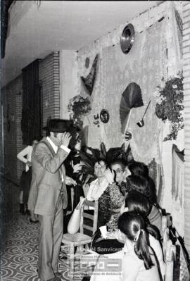 Cruz de mayo en calle Bailen – Foto 30